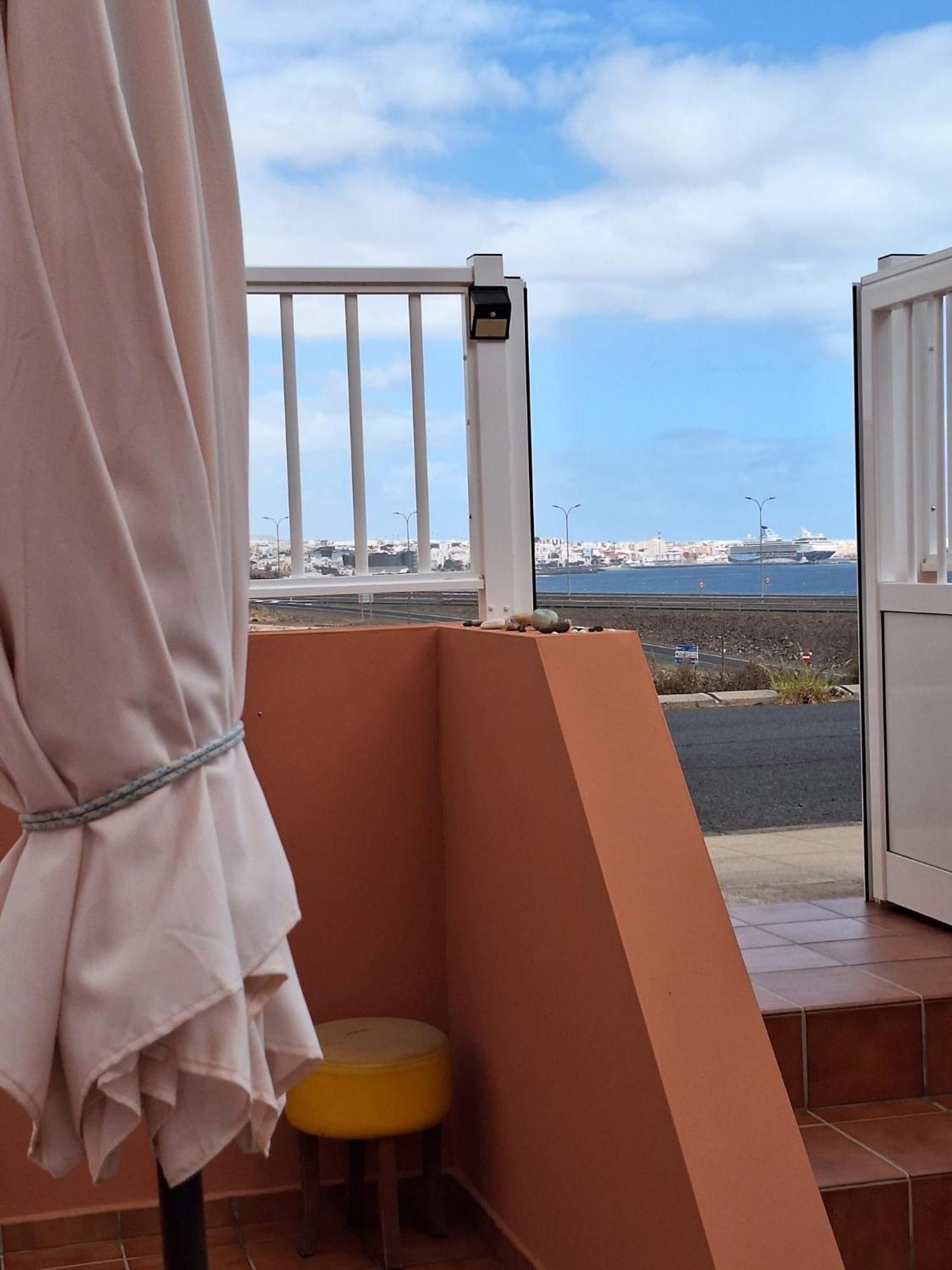 Apartamento A Tan Solo 2 Minutos De La Playa Puerto del Rosario  Esterno foto